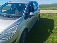 Gebraucht Opel Meriva 101 PS (74 kW) 2013 Silber Van / Kleinbus