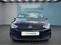 Gebraucht VW Touran 150 PS (110 kW) 2025 Schwarz Van / Kleinbus