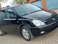 Gebraucht Kia Carnival 185 PS (136 kW) 2008 Schwarz Van / Kleinbus