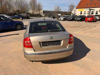 Gebraucht Skoda Octavia Ambiente 102 PS (75 kW) 2004 Beige Limousine