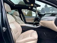 Gebraucht BMW 550 M Sport 408 PS (300 kW) 2011 Schwarz Limousine