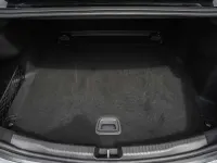 Gebraucht Mercedes C300 Avantgarde 265 PS (194 kW) 2024 Selenitgrau Limousine