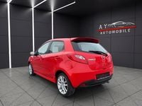 Gebraucht Mazda 2 Inclusive 102 PS (75 kW) 2014 Rot Limousine