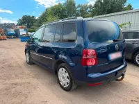 Gebraucht VW Touran 105 PS (77 kW) 2009 Blau Van / Kleinbus