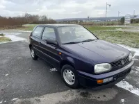 Używany VW Golf 68 KM (50 kW) 1997 Niebieski Coupe
