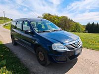 Second-hand Dacia Logan 84 CP (61 kW) 2012 Albastru Break