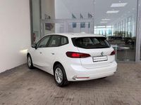 Gebraucht BMW 218 Active Tourer 136 PS (100 kW) 2023 Weiß Van / Kleinbus
