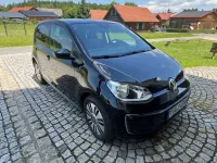 Gebraucht VW e-up! Style 61 kW (83 PS) 2022 Schwarz Kleinwagen