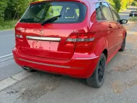Gebraucht Mercedes B200 108 PS (79 kW) 2006 Rot Van / Kleinbus