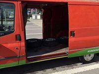 Usata Ford Transit Basis 86 CV (63 kW) 2010 Rosso Monovolume