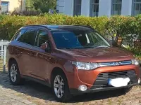 Gebraucht Mitsubishi Outlander 150 PS (110 kW) 2012 Orange SUV