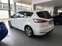 Gebraucht Ford S-MAX Titanium 190 PS (139 kW) 2019 Weiß Van / Kleinbus