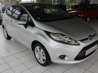 Gebraucht Ford Fiesta Trend 97 PS (71 kW) 2011 Silber Kleinwagen