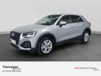Używany Audi Q2 Advanced 150 KM (110 kW) 2025 Srebrny SUV