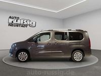 Gebraucht Opel Combo Life Ultimate 131 PS (96 kW) 2021 Mondstein grau/e:vulkan grau Van / Kleinbus