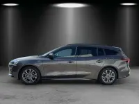 Gebraucht Ford Focus ST-Line X 155 PS (114 kW) 2024 Grau Limousine