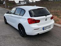 Gebraucht BMW 118 Advantage 136 PS (100 kW) 2017 Weiß Kleinwagen