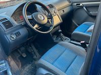 Gebraucht VW Touran 105 PS (77 kW) 2005 Blau Van / Kleinbus