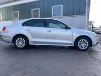 Gebraucht VW Jetta Match 122 PS (89 kW) 2012 Silber Limousine