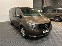 Gebraucht Mercedes V220 163 PS (119 kW) 2018 Braun Van / Kleinbus