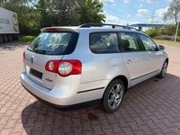 Gebraucht VW Passat Trendline 170 PS (125 kW) 2011 Silber Kombi