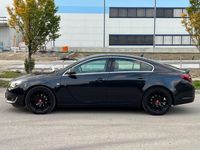 Gebraucht Opel Insignia 163 PS (119 kW) 2013 Schwarz Limousine
