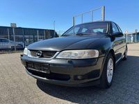 Gebraucht Opel Vectra Comfort 125 PS (91 kW) 2001 Grün Limousine