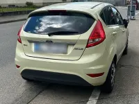 Gebraucht Ford Fiesta 90 PS (66 kW) 2009 Andere farben Kleinwagen