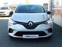 Gebraucht Renault Clio V Intens 101 PS (74 kW) 2022 Silber (metallic) Kleinwagen