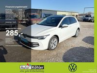 Gebraucht VW Golf VIII Style 150 PS (110 kW) 2024 Pure white Limousine