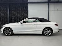 Gebraucht Mercedes C180 AMG line 156 PS (114 kW) 2017 Weiß Cabrio
