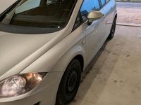 Gebraucht Seat Leon 105 PS (77 kW) 2011 Silber Kleinwagen