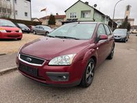 Gebraucht Ford Focus Ghia 136 PS (100 kW) 2005 Rot Limousine