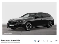 Gebraucht BMW 520 M Sport 197 PS (144 kW) 2025 Schwarz Kombi