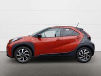Neu Toyota Aygo X 72 PS (52 kW) 2025 3u4)/ black mica (209) (rot SUV