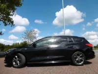 Gebraucht Ford Focus ST-Line 125 PS (91 kW) 2019 Schwarz Kombi