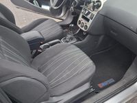 Gebraucht Opel Corsa 80 PS (58 kW) 2007 Silber Kleinwagen