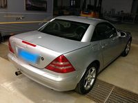 Second-hand Mercedes 170 193 CP (141 kW) 2000 Argintiu Cabrio