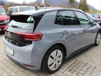 Gebraucht VW ID.3 Pro Performance 150 kW (204 PS) 2023 Mondsteingrau Kleinwagen