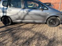 Gebraucht Honda Jazz 78 PS (57 kW) 2006 Silber Kleinwagen