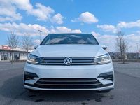 Gebraucht VW Touran Highline 150 PS (110 kW) 2017 Weiß Van / Kleinbus