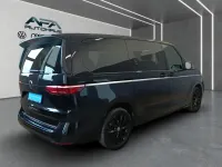 Gebraucht VW Multivan Style 150 PS (110 kW) 2025 Van / Kleinbus