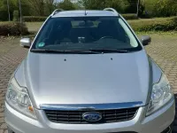 Gebraucht Ford Focus 105 PS (77 kW) 2010 Silber Kombi