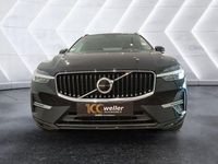 Gebraucht Volvo XC60 Core 197 PS (144 kW) 2022 Black stone, solid / solid SUV