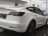 Gebraucht Tesla Model 3 Standard Range 239 kW (325 PS) 2023 Weiss metallic Limousine
