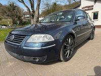 Second-hand VW Passat Highline 193 CP (141 kW) 2004 Albastru Berlinǎ