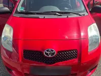 Gebraucht Toyota Yaris 65 PS (47 kW) 2008 Rot Kleinwagen