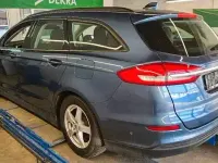 Gebraucht Ford Mondeo 140 PS (102 kW) 2021 Blau Kombi