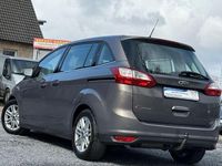 Gebraucht Ford Grand C-Max Titanium 140 PS (102 kW) 2014 Braun Van / Kleinbus