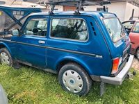 Gebraucht Lada niva 82 PS (60 kW) 2010 Blau SUV